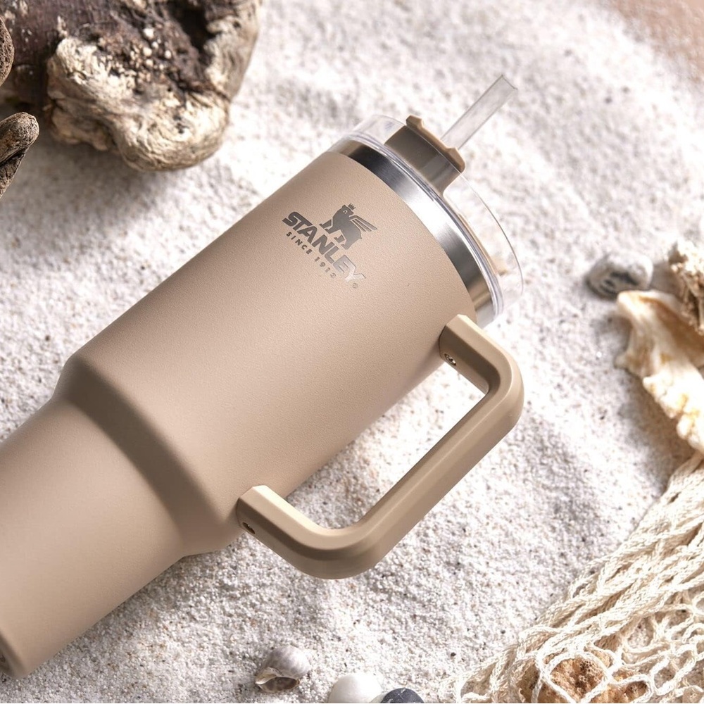 Stanley Tan Tumbler with Handle
